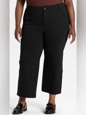 NWT Women's High-Rise Cropped Pants - A New Day Black 17